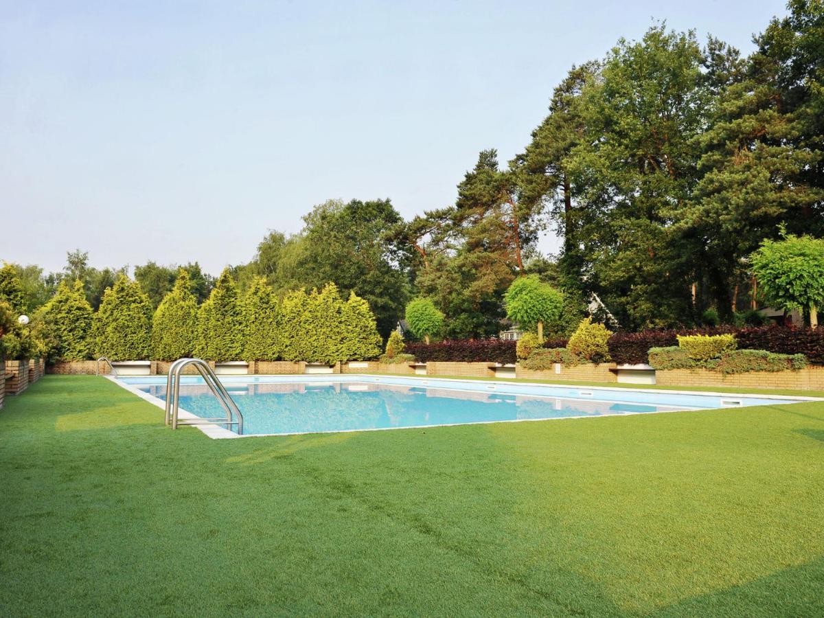 Spacious Home With A Fireplace At 3 Km From Baarle-Nassau Esterno foto